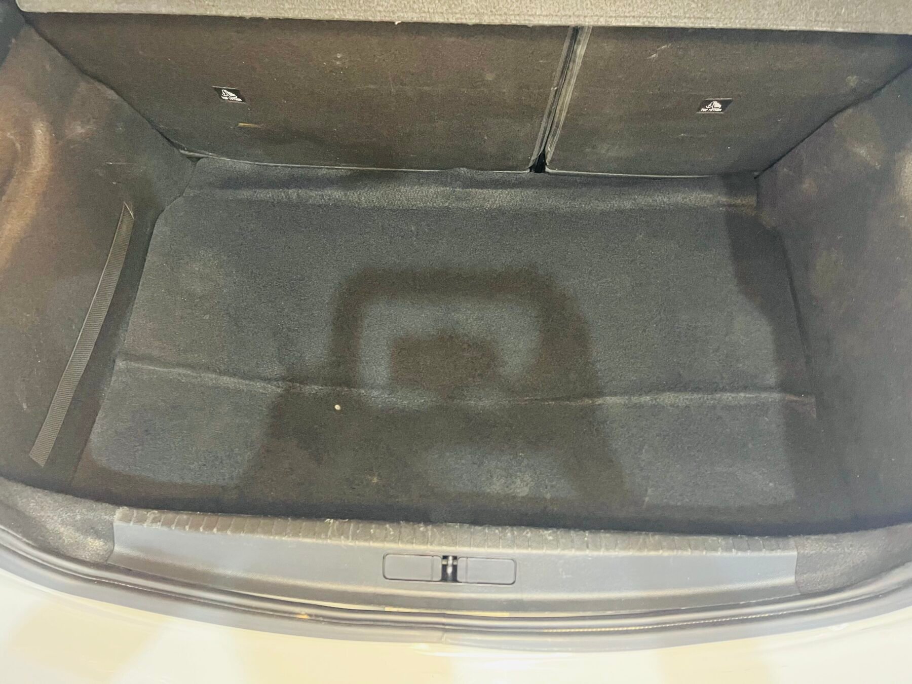 PEUGEOT 208 BlueHDi Active