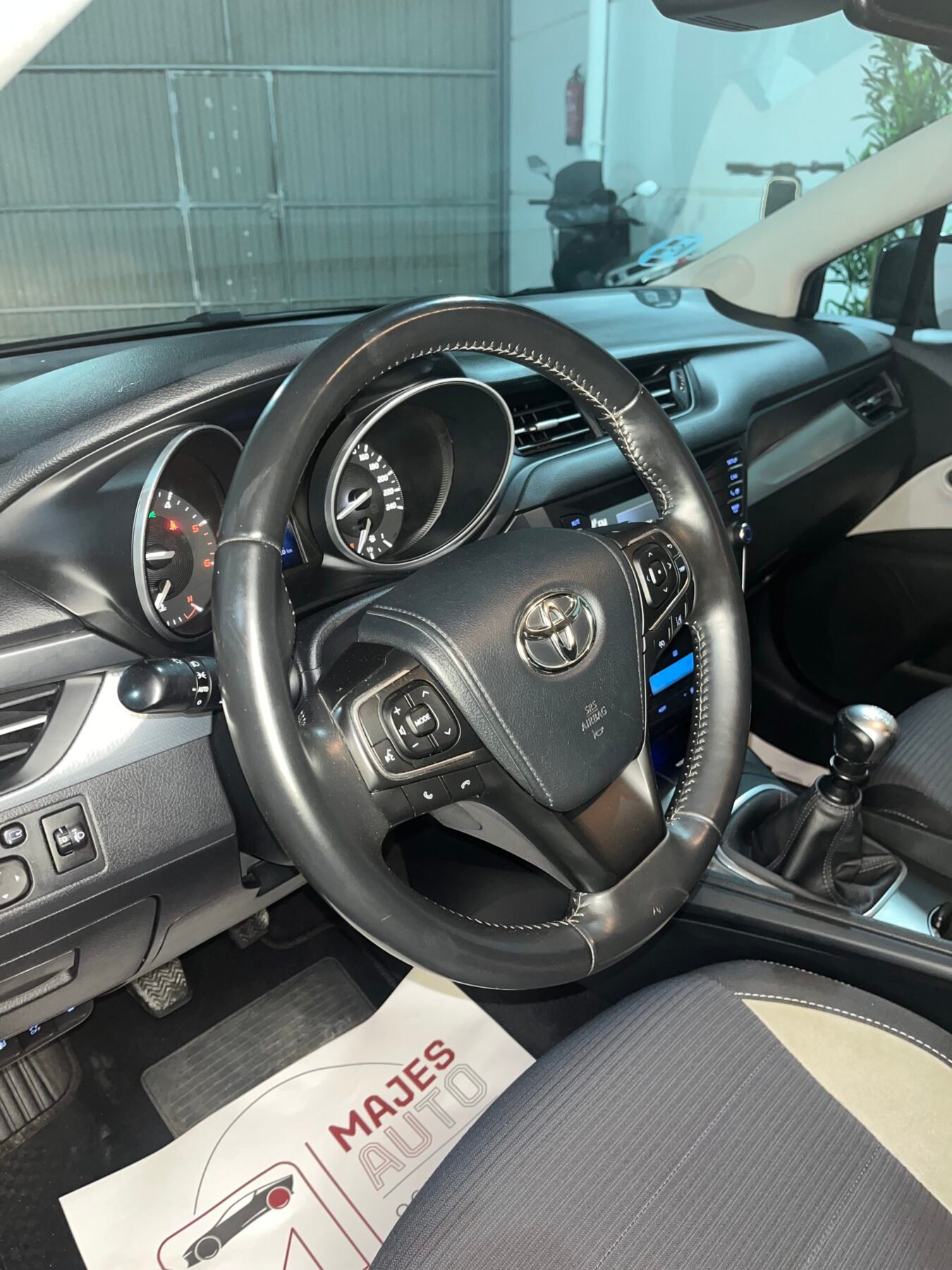 TOYOTA Avensis 2.0 d4d