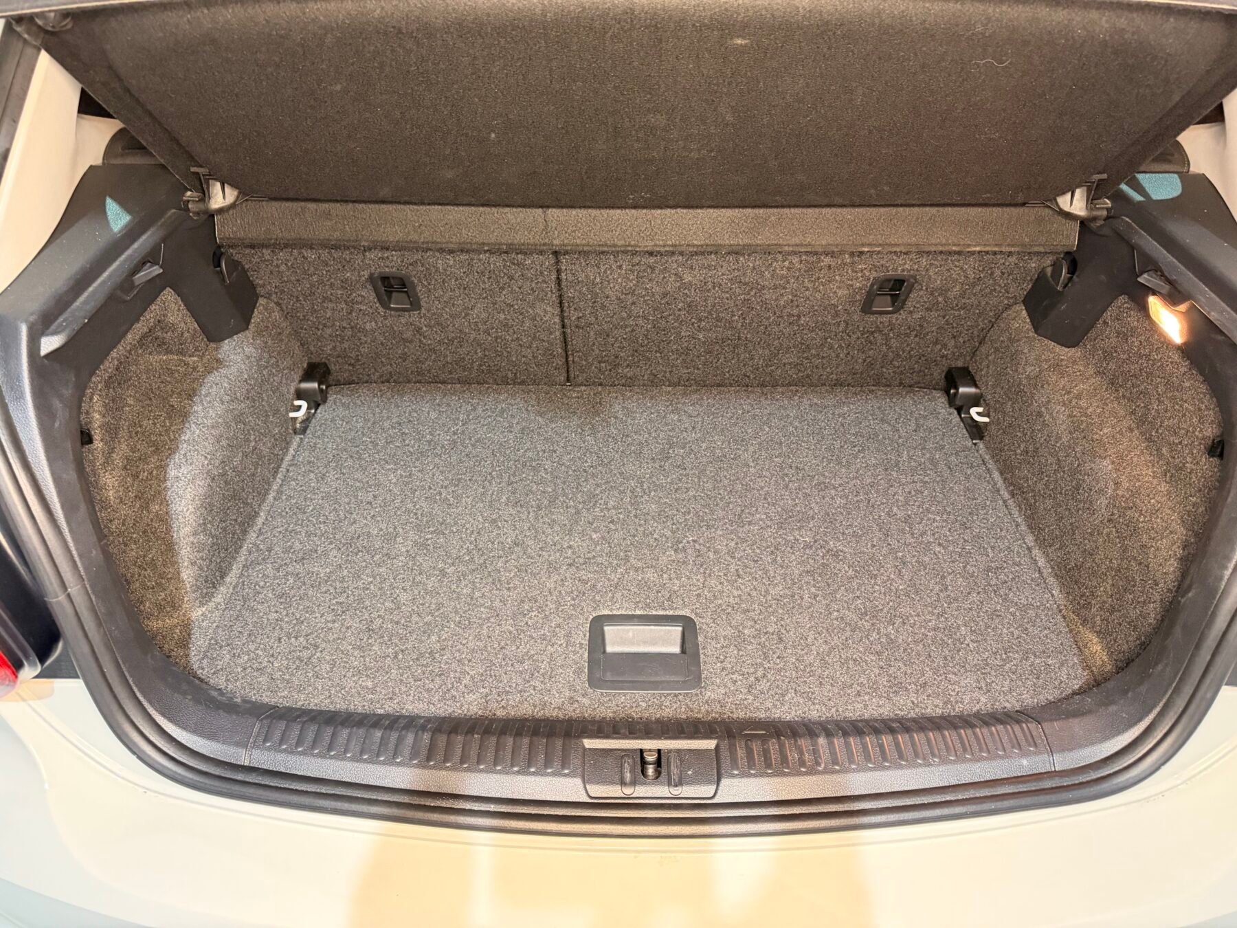 VOLKSWAGEN Polo 1.6tdi