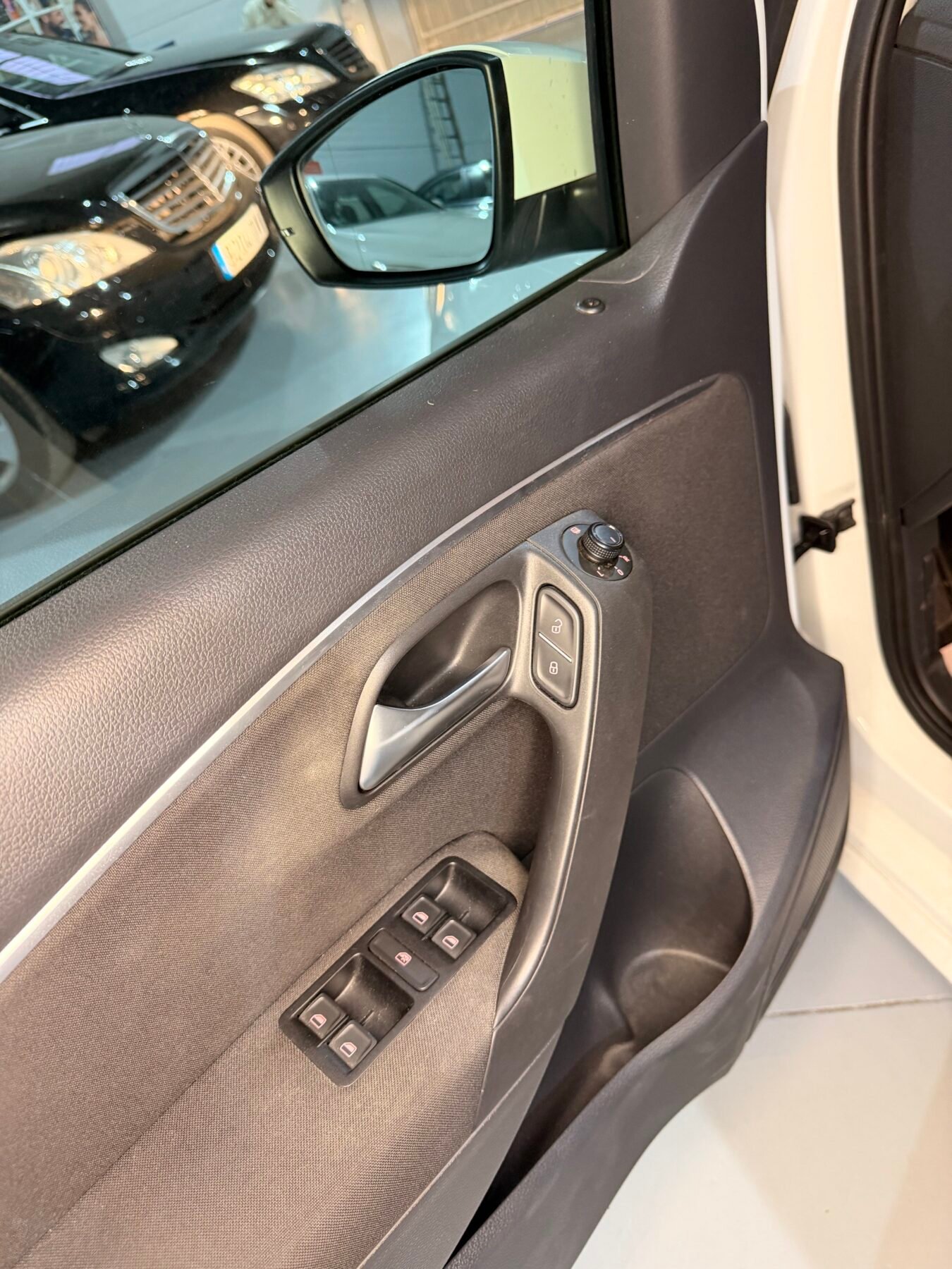 VOLKSWAGEN Polo 1.6tdi