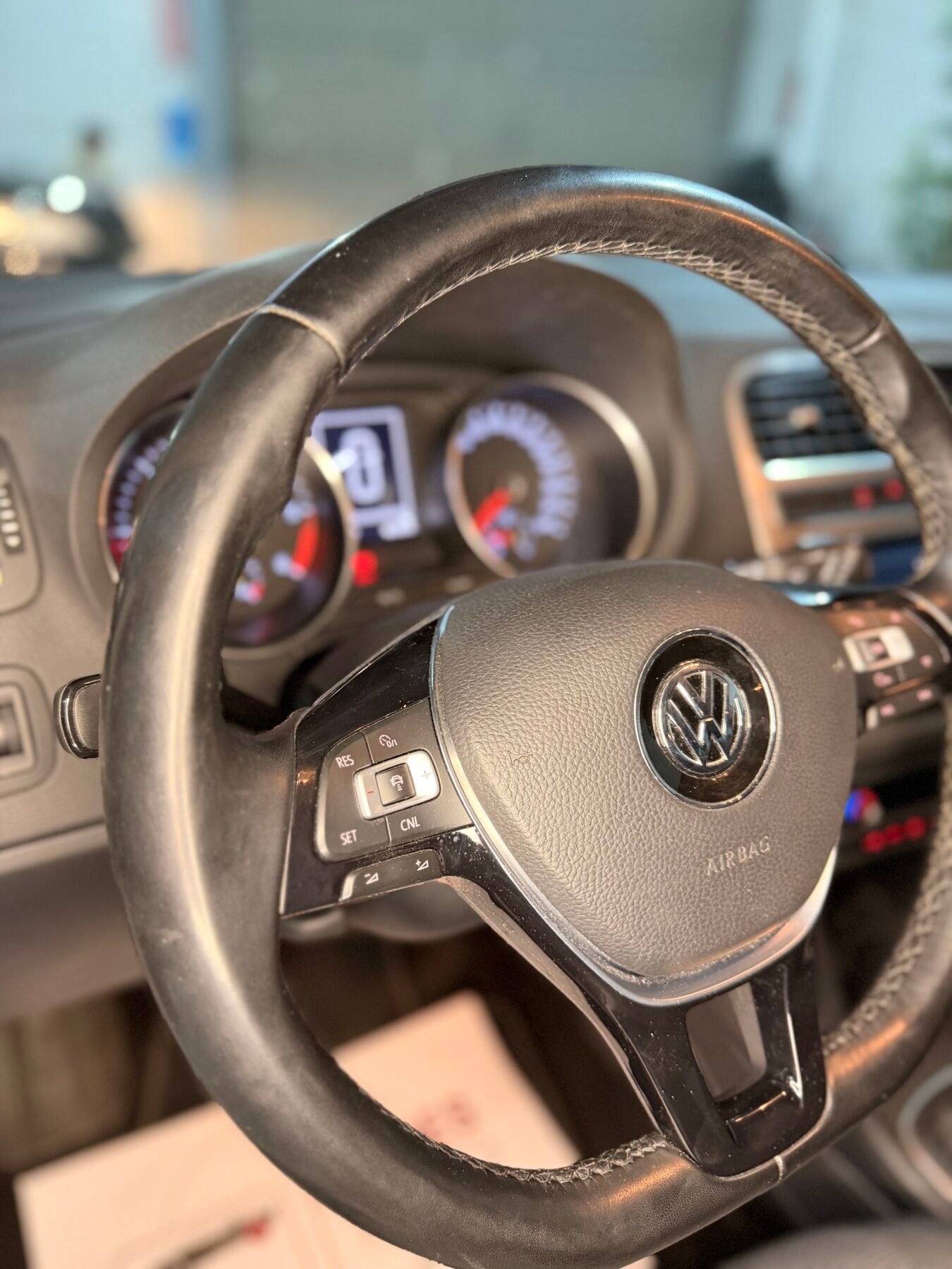 VOLKSWAGEN Polo 1.6tdi