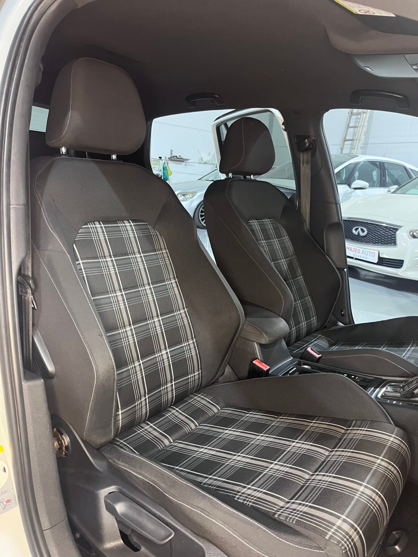 VOLKSWAGEN Golf VII GTD