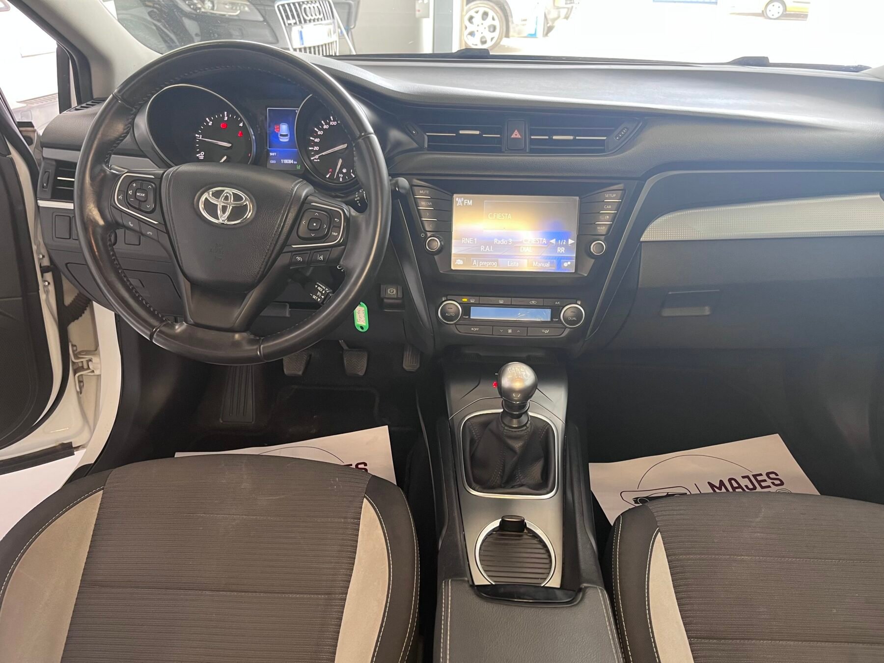 TOYOTA Avensis 2.0 d4d