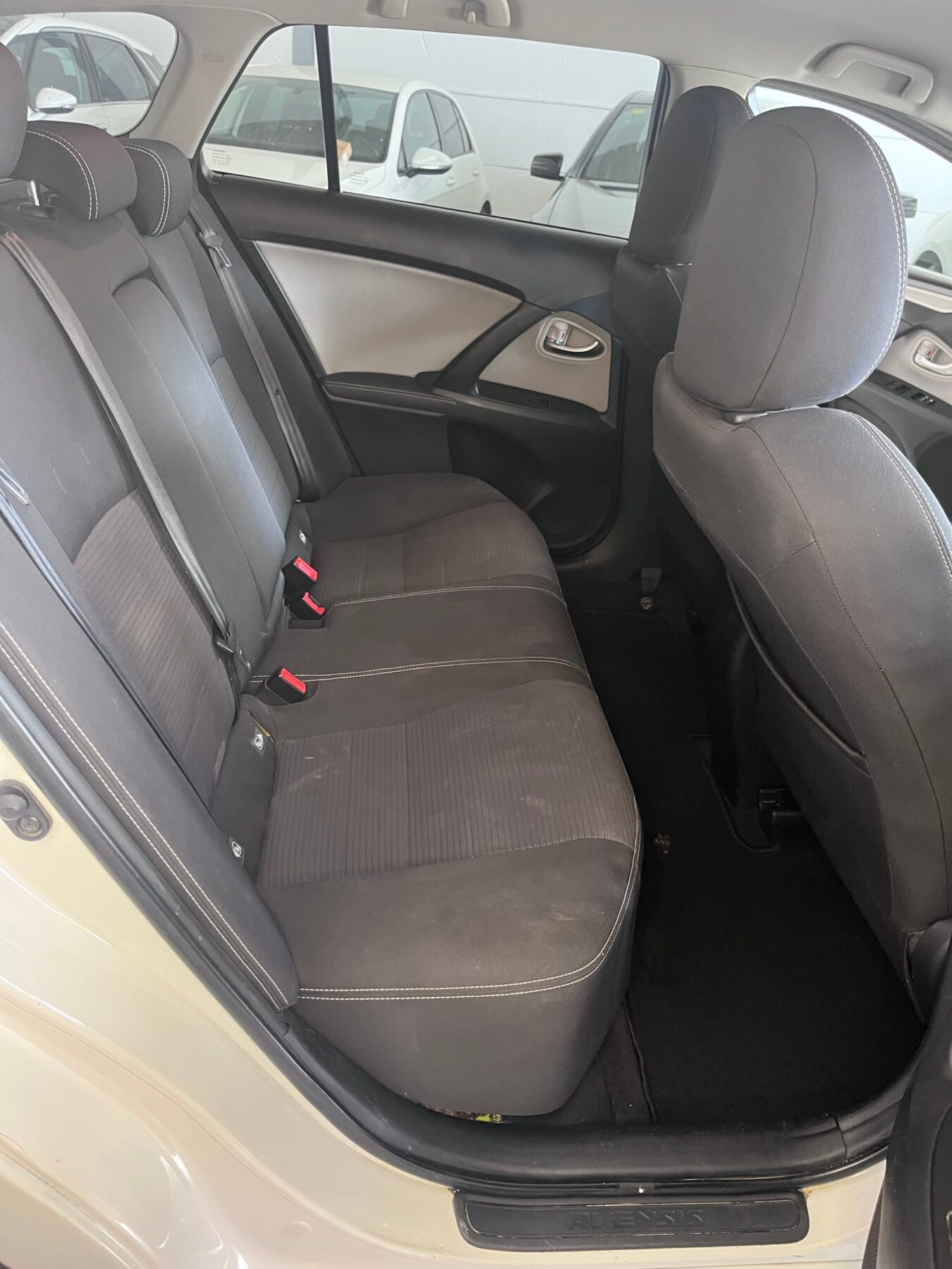 TOYOTA Avensis 2.0 d4d