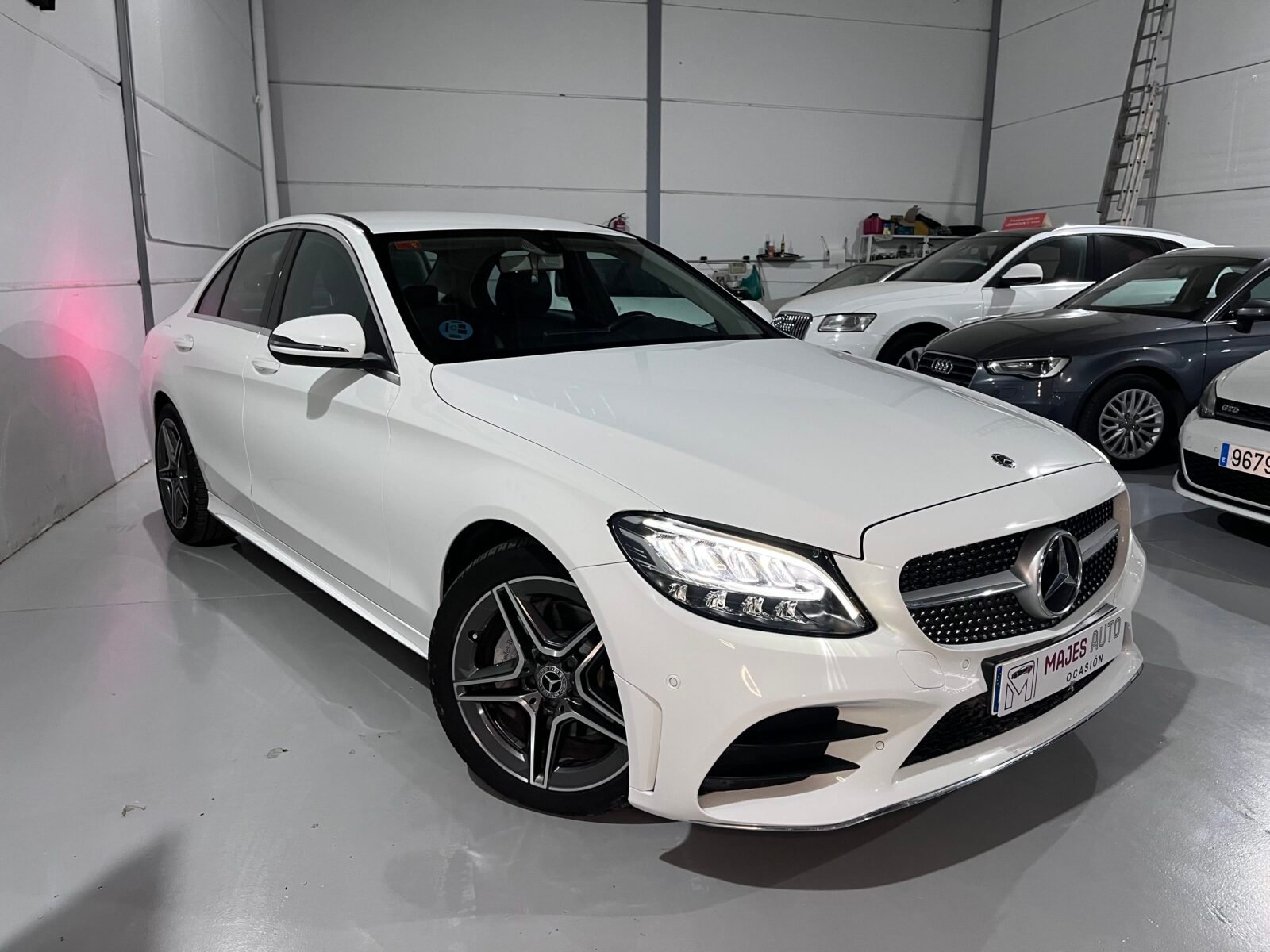 MERCEDES-BENZ Clase C C200d 160cv auto