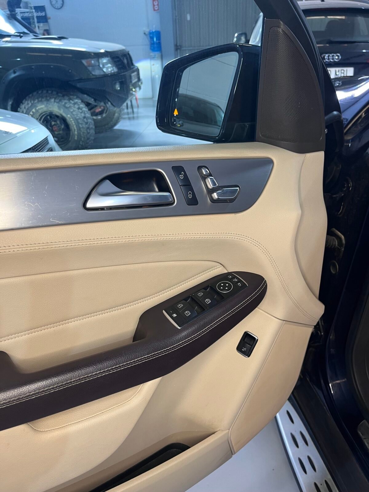 MERCEDES-BENZ GLE 350d 4 matic